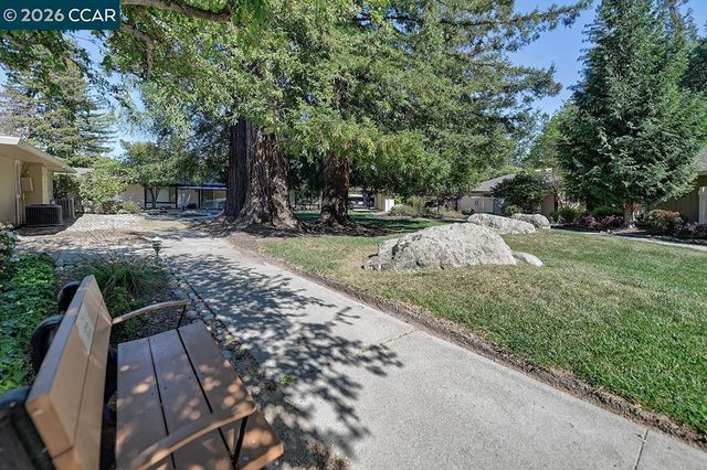 2705 Ptarmigan Dr 2, Walnut Creek, CA 94595