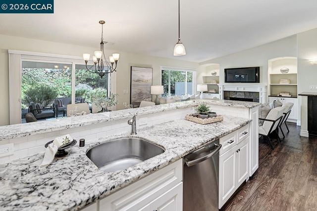 2705 Ptarmigan Dr 2, Walnut Creek, CA 94595