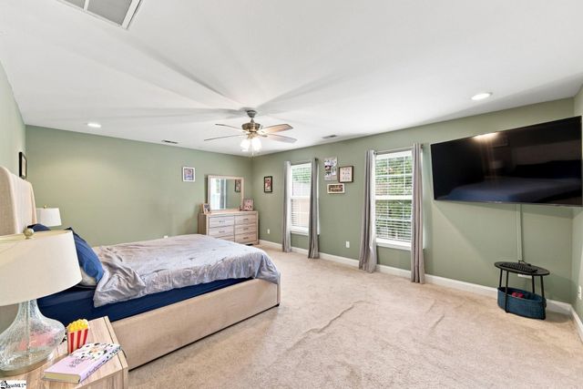 111 Garfield Lane, Simpsonville, SC 29681