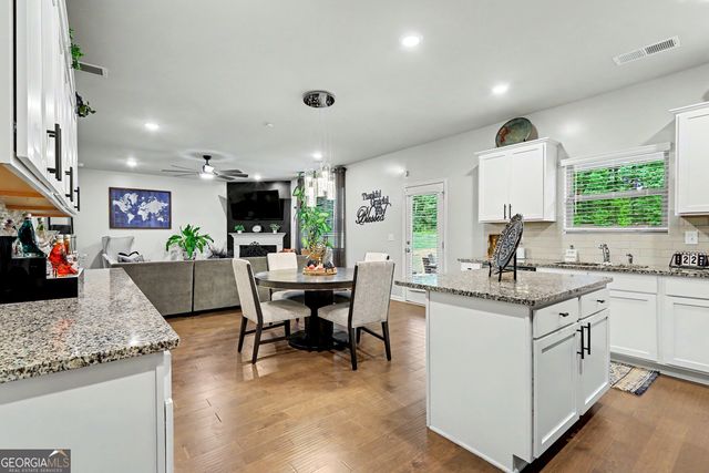 8033 Louis Drive, Locust Grove, GA 30248