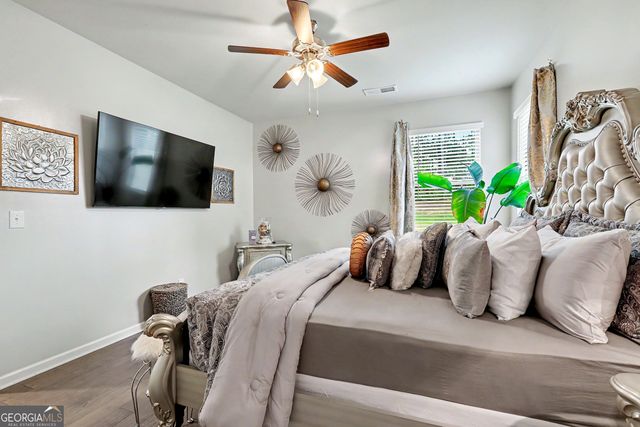 8033 Louis Drive, Locust Grove, GA 30248