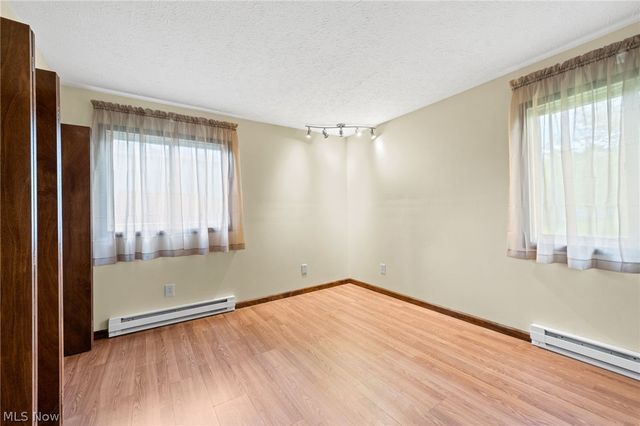 12360 Cowley Road, Columbia Station, OH 44028