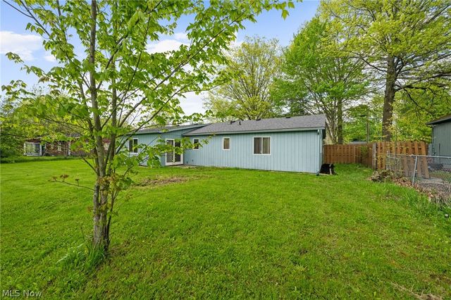 12360 Cowley Road, Columbia Station, OH 44028