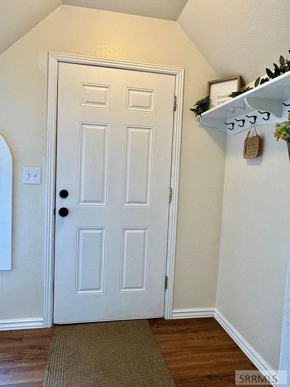 Image 4 of property listing at 434 S Park Avenue, Shelley, ID 83274