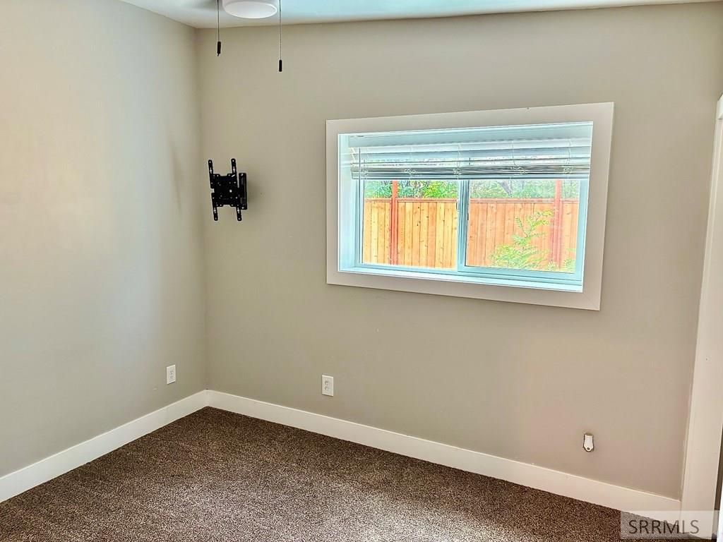 Image 43 of property listing at 434 S Park Avenue, Shelley, ID 83274