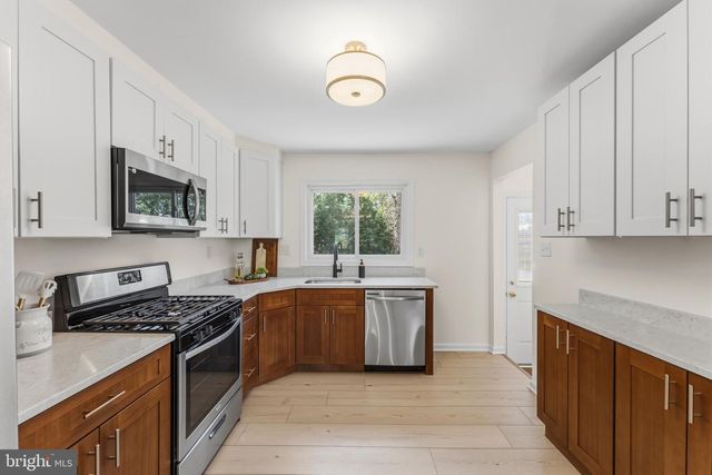 4636 TANEY AVE, Alexandria, VA 22304