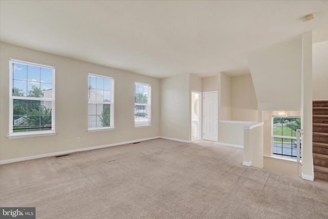 2450 WALNUT BOTTOM #85, York, PA 17408