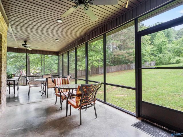 20 Section Mountain Road, Somerville, AL 35670