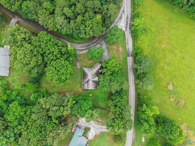20 Section Mountain Road, Somerville, AL 35670