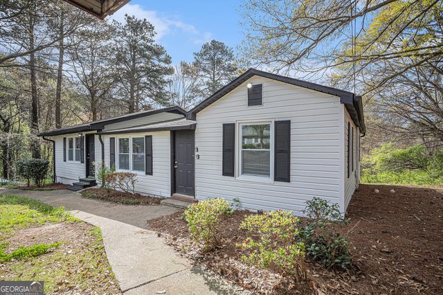 1113 Lakeview Drive, Jonesboro, GA 30236