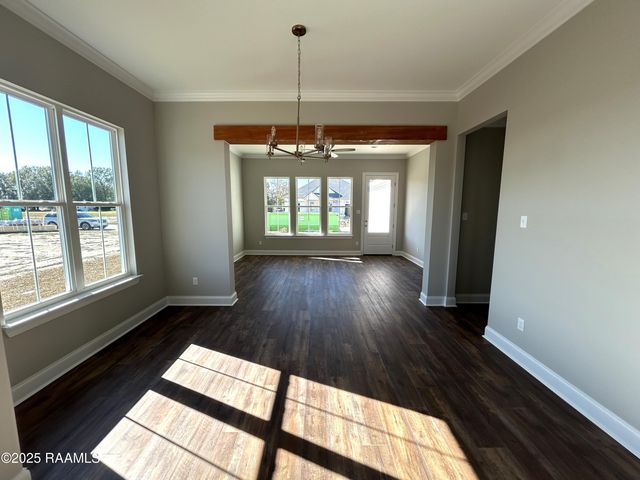 124 Crooked Pine Lane, Scott, LA 70583