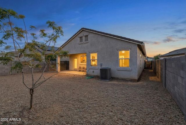 7832 W PAYSON Road, Phoenix, AZ 85043