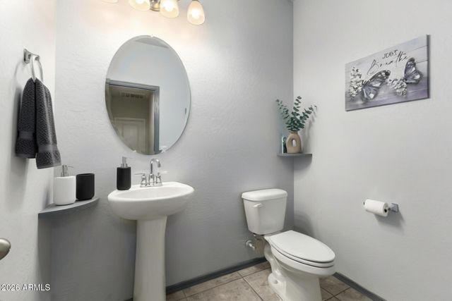 7832 W PAYSON Road, Phoenix, AZ 85043