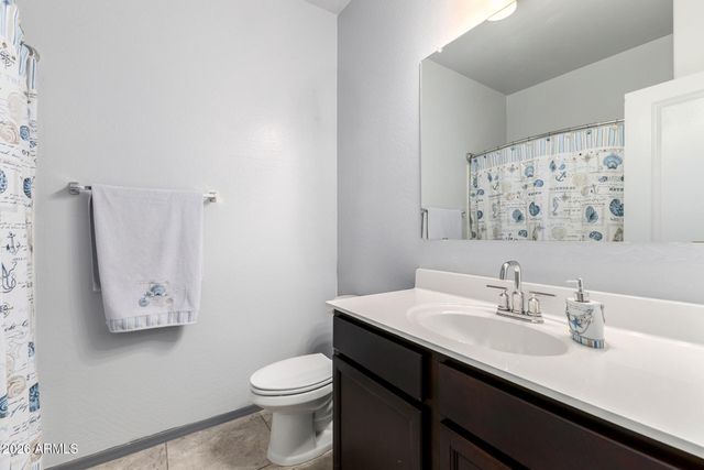 7832 W PAYSON Road, Phoenix, AZ 85043