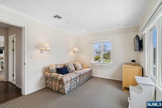 532 Winthrop Road, Teaneck, NJ 07666