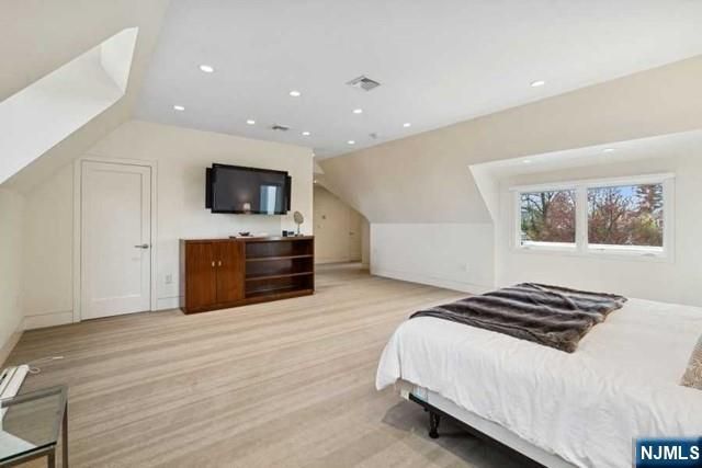 532 Winthrop Road, Teaneck, NJ 07666