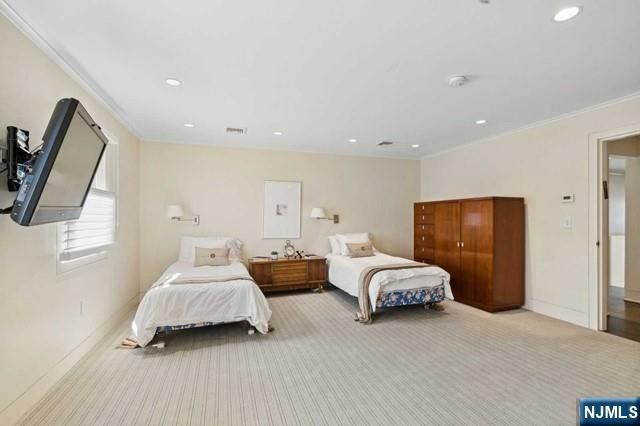 532 Winthrop Road, Teaneck, NJ 07666