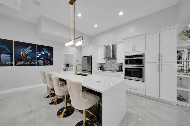 1024 NW 23, Cape Coral, FL 33993