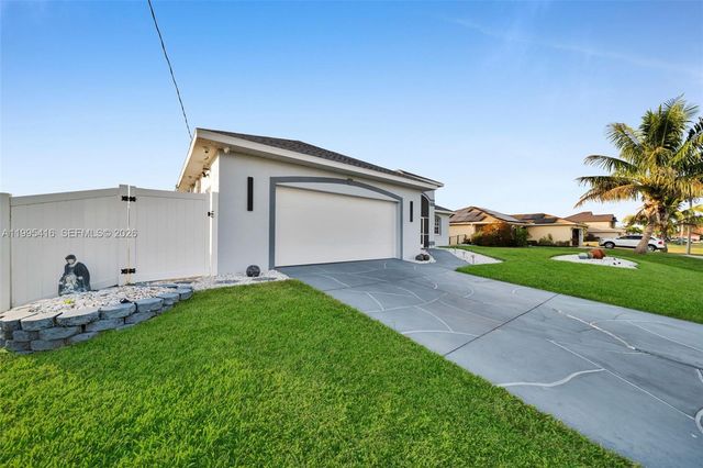 1024 NW 23, Cape Coral, FL 33993