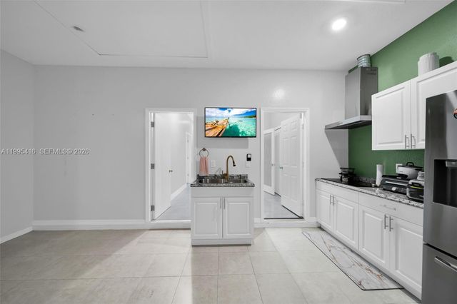 1024 NW 23, Cape Coral, FL 33993