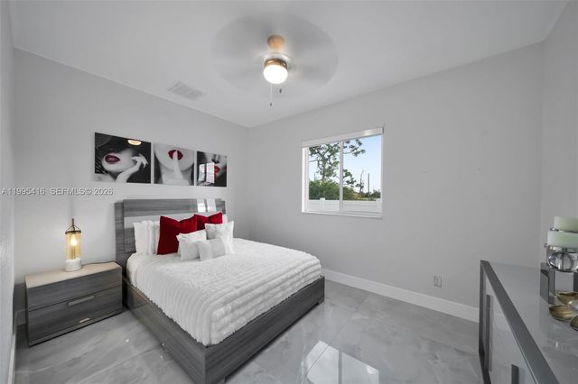 1024 NW 23, Cape Coral, FL 33993