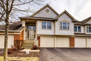 1619 Camberley Court 2, Bartlett, IL 60103