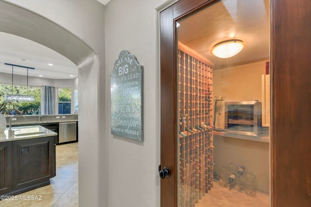 1381 E Paseo Del Zorro, Tucson, AZ 85718