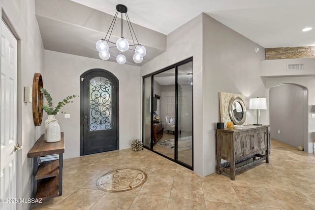 1381 E Paseo Del Zorro, Tucson, AZ 85718