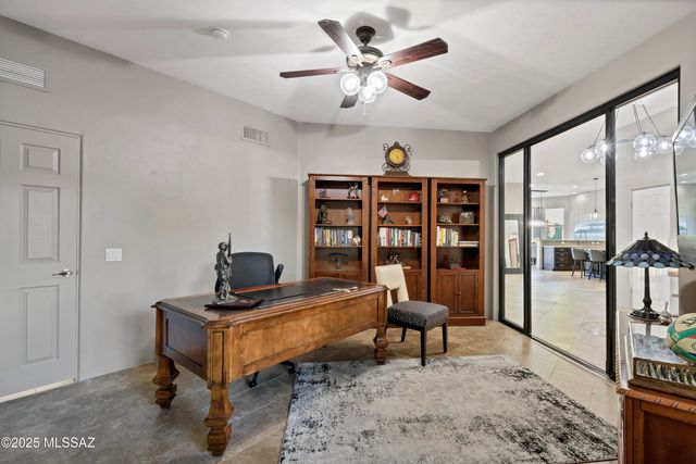 1381 E Paseo Del Zorro, Tucson, AZ 85718