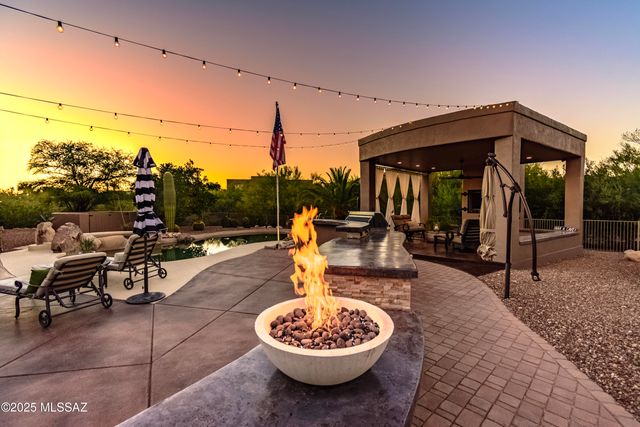 1381 E Paseo Del Zorro, Tucson, AZ 85718