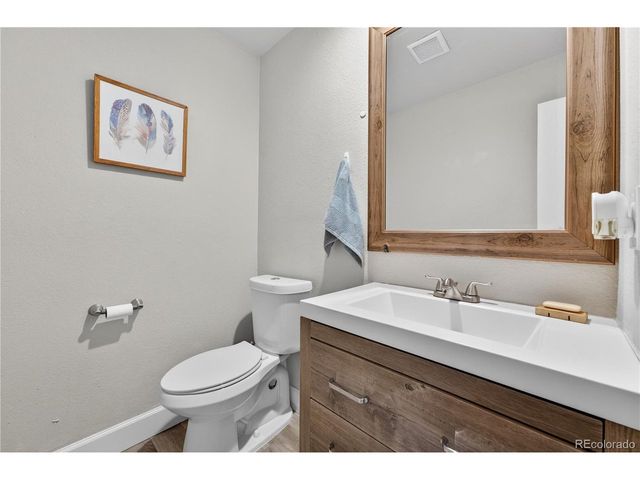 12401 E Amherst Cir, Aurora, CO 80014