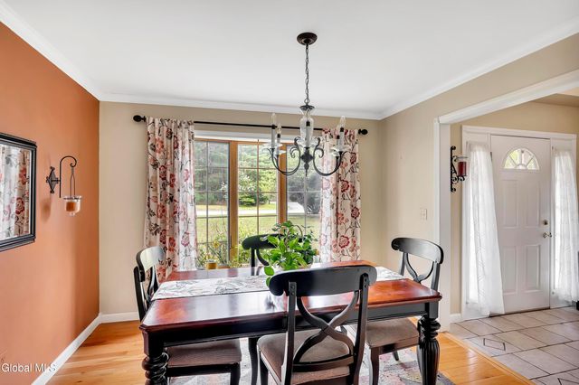 3 Pauls Way, Queensbury, NY 12804
