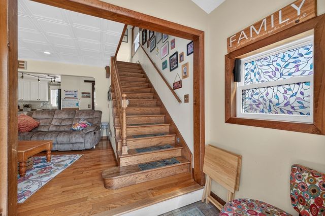 208 Hudson St, Fall River, MA 02720