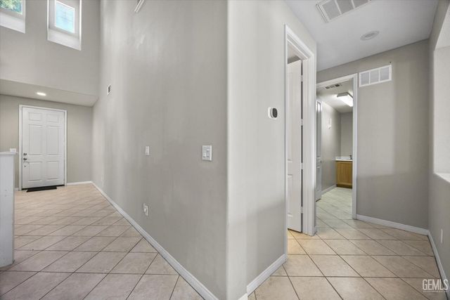 10003 Titanium Street, Bakersfield, CA 93311