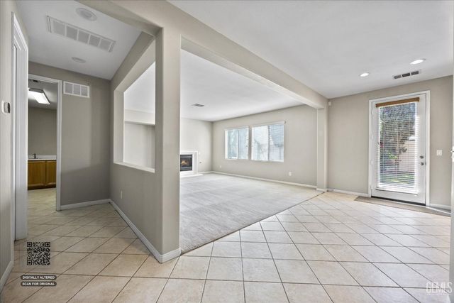 10003 Titanium Street, Bakersfield, CA 93311