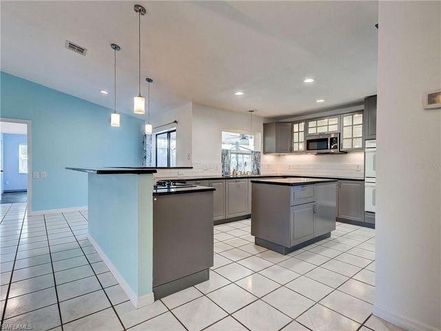 2301 Via Veneto DR, Punta Gorda, FL 33950