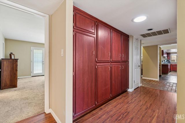 13301 Birkenfeld Avenue, Bakersfield, CA 93314