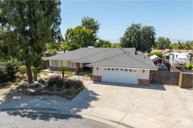 13301 Birkenfeld Avenue, Bakersfield, CA 93314