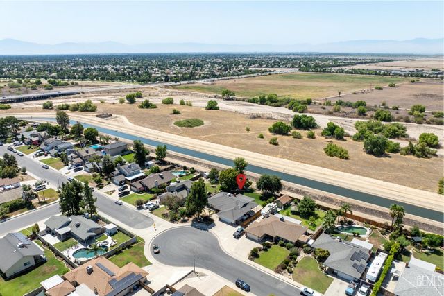 13301 Birkenfeld Avenue, Bakersfield, CA 93314