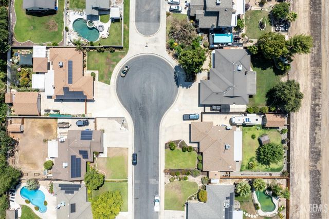 13301 Birkenfeld Avenue, Bakersfield, CA 93314