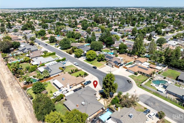 13301 Birkenfeld Avenue, Bakersfield, CA 93314