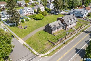 868 Goffle Road, Hawthorne, NJ 07506
