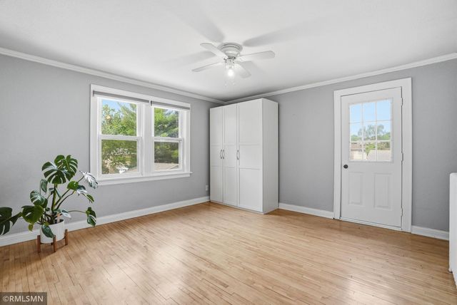 1665 Victoria Street N, Saint Paul, MN 55117