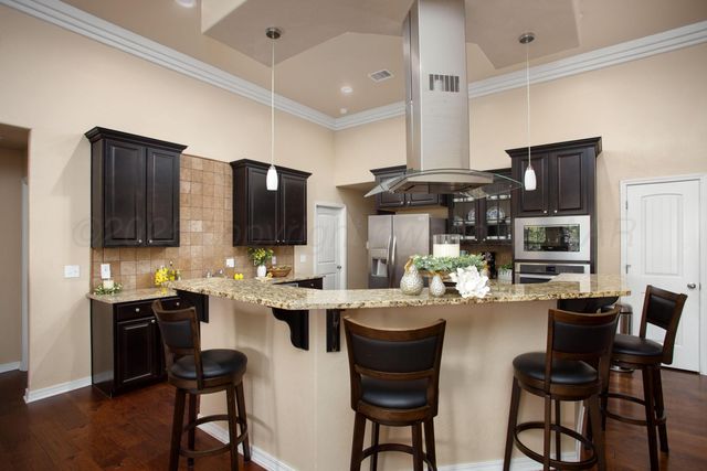 7411 COLUMBUS Drive, Amarillo, TX 79118