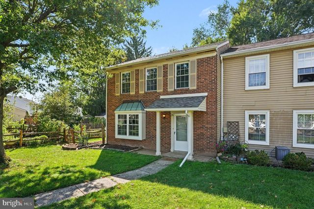 36 HUNT DR, Horsham, PA 19044