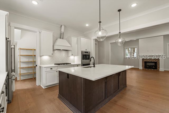 23 Millers Pond Dr, Beaufort, SC 29907