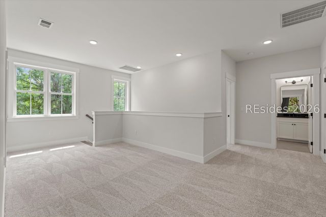 23 Millers Pond Dr, Beaufort, SC 29907