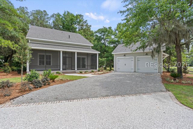 23 Millers Pond Dr, Beaufort, SC 29907