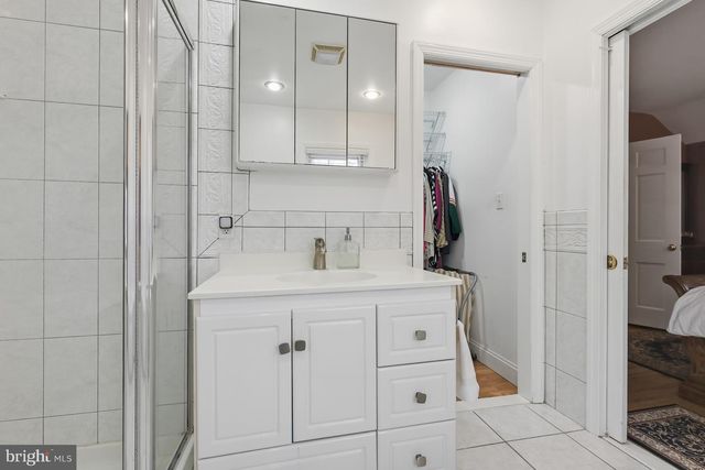 110 ALAPOCAS DR, Wilmington, DE 19803