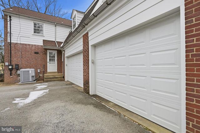 110 ALAPOCAS DR, Wilmington, DE 19803